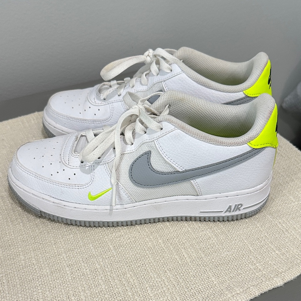 Nike Air